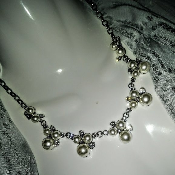 Paparazzi Jewelry Set Pearl & Rhinestone Combo - Picture 4 of 7